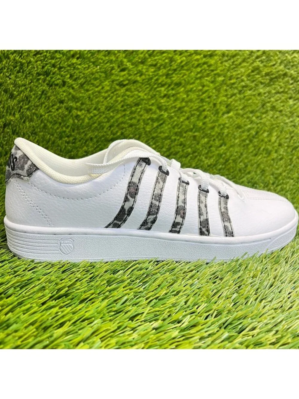K-Swiss Court Pro II Leopard Womens Size 8 White Black Athletic Shoes Sneakers